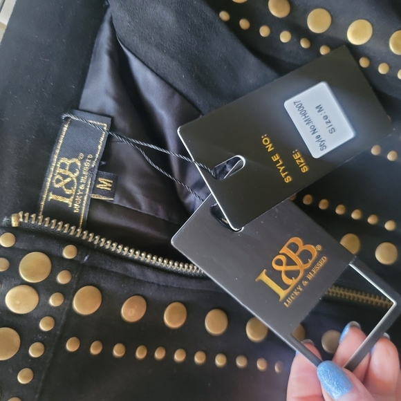 Lucky & Blessed Stud Velvet Mini Skirt in  Black Size Medium - Picture 11 of 12